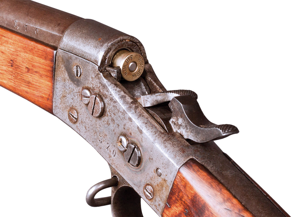 Cartridge inserted in chamber.